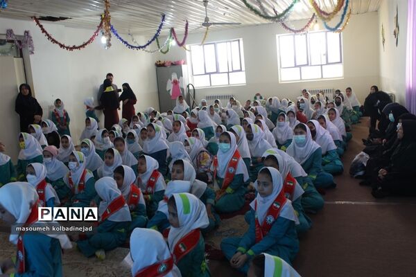 رویداد دانش‌آموزی دختران حاج قاسم در گلوگاه