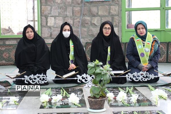 کوهنوردی مربیان سازمان دانش‌آموزی