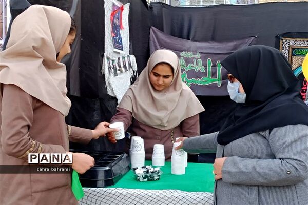 بزرگداشت سالروز شهادت سپهبد شهید حاج‌قاسم‌سلیمانی در دبیرستان داربر جهرمی ناحیه۳ شیراز