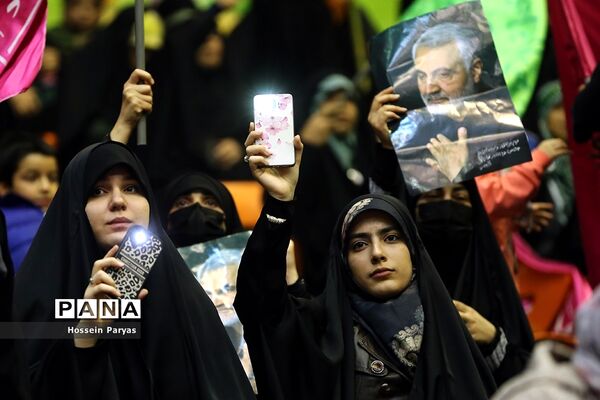 اجتماع بزرگ دختران حاج قاسم