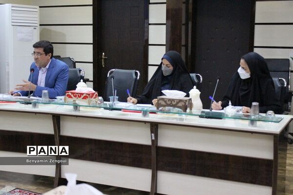 نشست هم‌اندیشی شورای برنامه‌ریزی کانون‌های فرهنگی تربیتی استان بوشهر