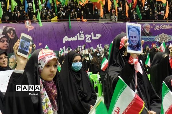 اجتماع دوازده هزار نفری «دختران حاج قاسم»