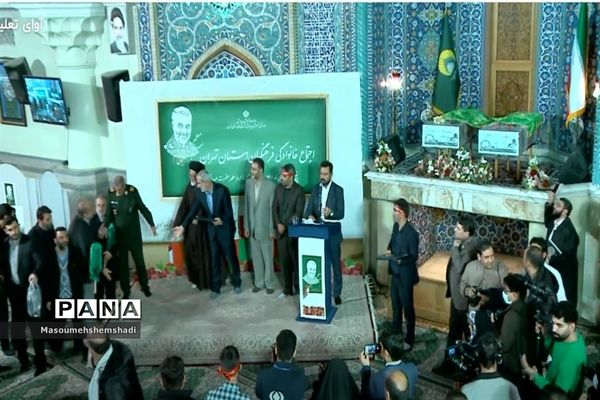 تجدید میثاق فرهنگیان  منطقه ۱۲ با حاج قاسم