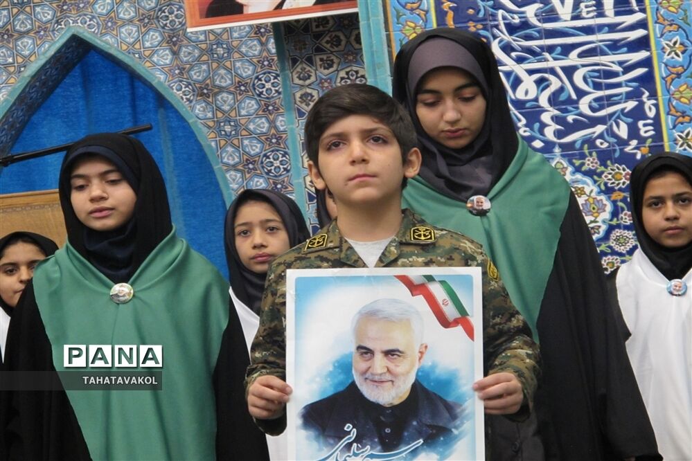 برگزاری نخستین عهدواره دانش‌آموزی شهید حاج قاسم سلیمانی در نماز جمعه شهرستان پردیس