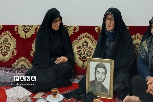 تکریم از مادران  شهدا در گلوگاه