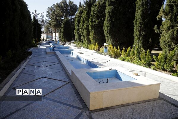 عملیات اجرایی باغ شهرداری بیرجند