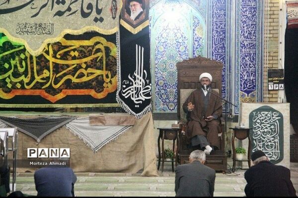 مراسم تشییع و تدفین پیکر شهید گمنام دفاع مقدس با حضور فرماندار ویژه شهرری
