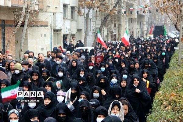 مراسم تشییع و تدفین پیکر شهید گمنام دفاع مقدس با حضور فرماندار ویژه شهرری