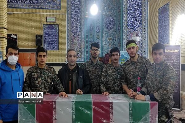 وداع با پیکر شهید گمنام در مسجد امیرالمومنین ملارد