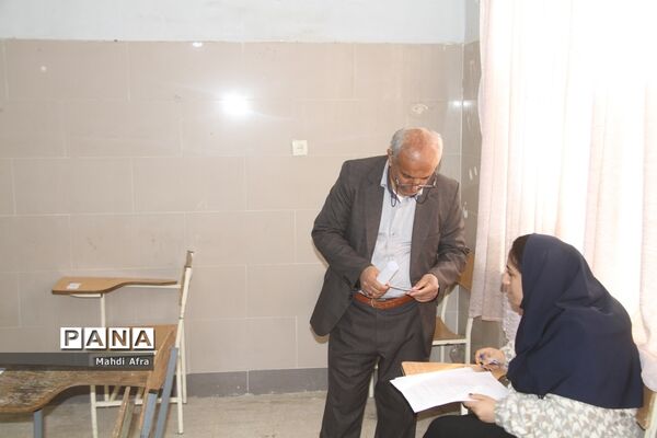 بازدید از حوزه‌های محل برگزاری امتحانات نهایی دی ماه در شهرستان بهبهان