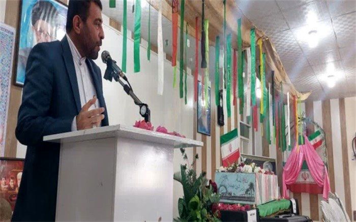 شهدا، کهکشان‌های حقیقت وروشنی هستند