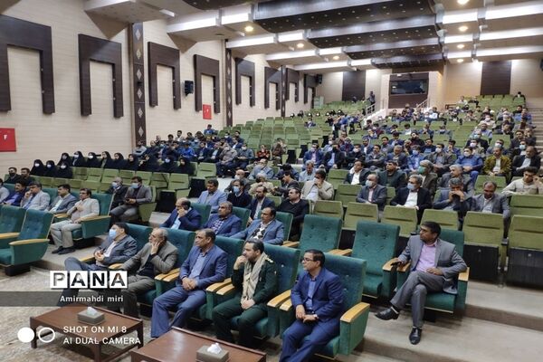 شهید گمنام در اداره‌کل آموزش و پرورش استان سیستان و بلوچستان