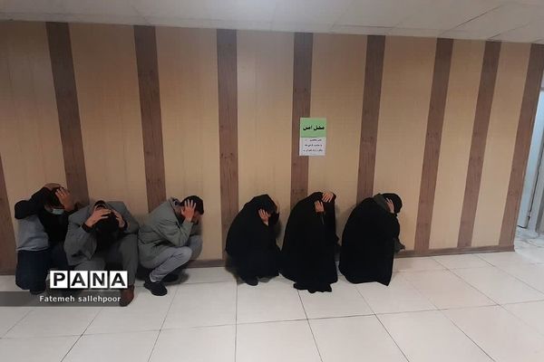 برگزاری مانور زلزله در اداره آموزش و پرورش شهرستان قرچک