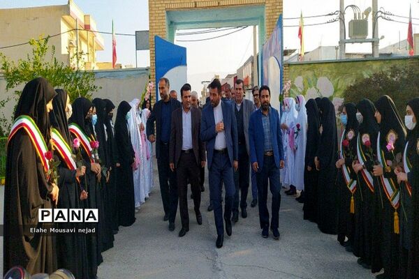 مراسم استقبال و وداع از پیکر مطهر شهید گمنام در دبیرستان شاهد ثارالله  برازجان