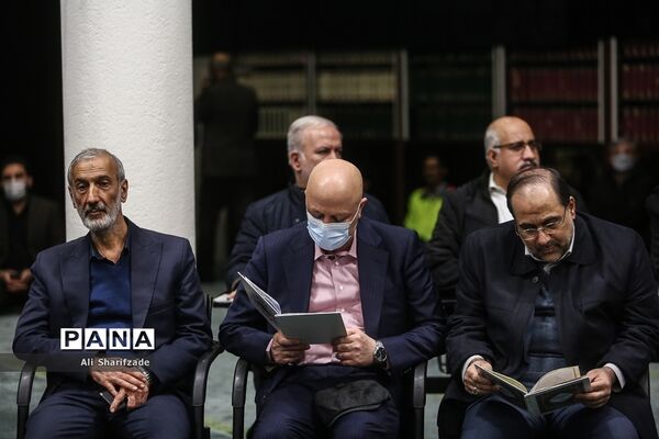 مراسم ختم پدر رئیس دانشگاه تهران