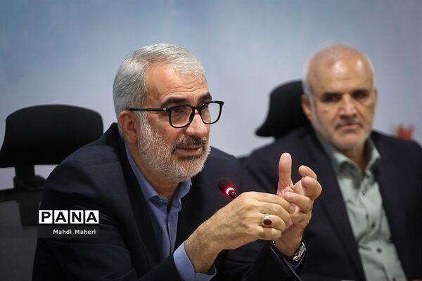 گردهمایی رو‌سای مدارس و مراکز غیردولتی و توسعه مشارکت‌های مردمی و اعضای شورای هماهنگی موسسان مدارس غیردولتی سراسر کشور