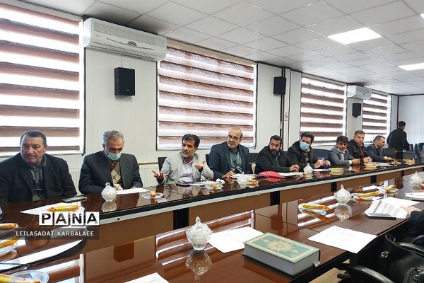 جلسه شورای آموزش و پرورش فشافویه