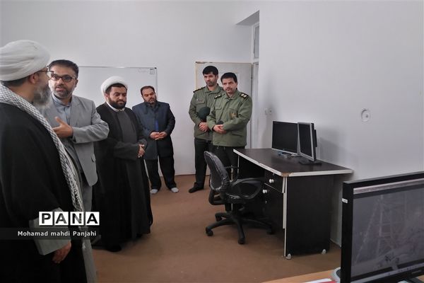 نمایشگاه «جان فدا» در کانون لقمان کاشمر