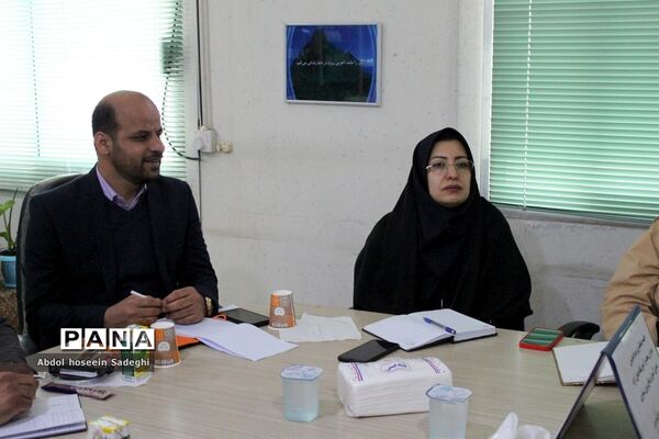 جلسه همفکری و هم‌اندیشی مدیران آموزشگاه‌های آزاد بوشهر