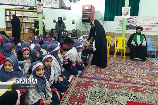گردهمایی دختران حاج قاسم در رودهن