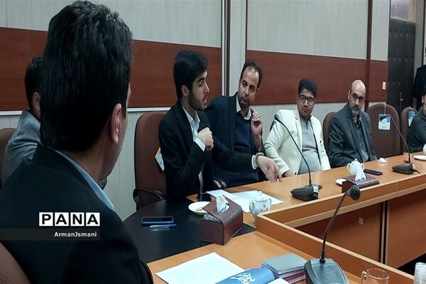 اولین نشست جوانان فعال  عرصه ی رسانه در خلیل‌آباد
