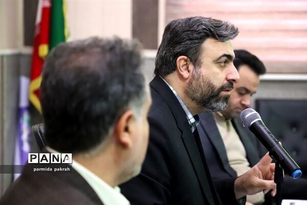نشست تخصصی مدیران‌کل استان‌ها و مسئولان ادارات ارزیابی عملکرد آموزش و پرورش قطب ۴ کشوری