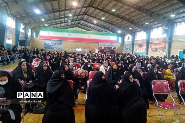 جشن‌بانوان ایرانی به مناسبت میلادحضرت‌زهرا(س)