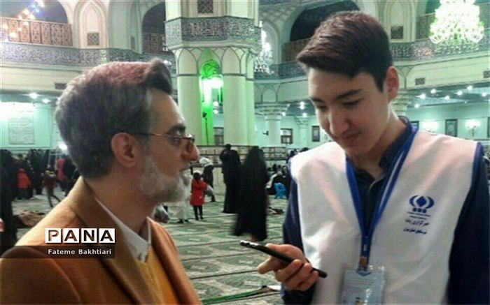 بالا بردن و ارج نهادن نام مادر، از وظایف یکایک ما مسلمانان است