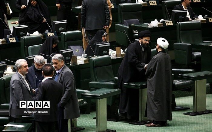 بررسی چالش‌ صندوق‌های بازنشستگی در مجلس؛ نمایندگان چه گفتند؟