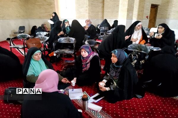 طرح توانمندسازی معاونان پرورشی و مربیان پرورشی منطقه ۴