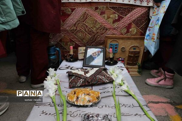 برگزاری جشنواره ایران‌شناسی در دبستان طواف معماریان ناحیه2 شهرری