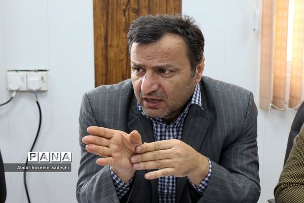 جلسه هم‌اندیشی معاونت آموزش ابتدایی اداره‌کل آموزش و پرورش استان بوشهر