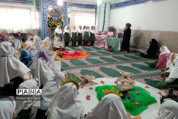 جشن حفظ سوره‌های قرآن کریم دانش‌آموزان آموزشگاه الله‌اکبر اسلامشهر