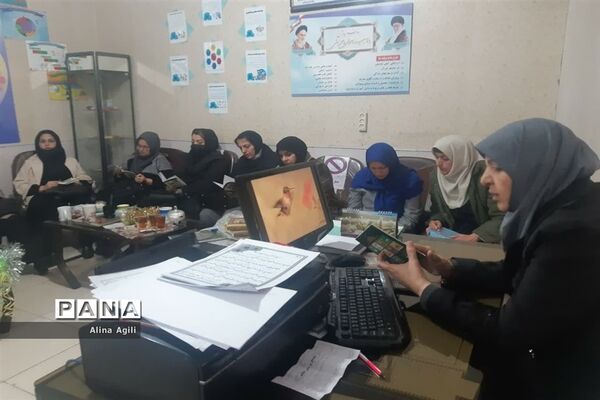 جشن میلاد حضرت فاطمه زهرا(س) درآموزشگاه مکتب الاحرار اسلامشهر