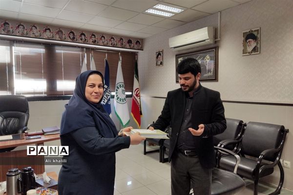 تجلیل از بانوان شاغل در سازمان دانش‌آموزی فارس به‌مناسبت بزرگداشت مقام زن و میلاد حضرت زهرا (س)