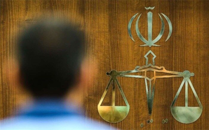 علیرضا اکبری محکوم  به اعدام شد
