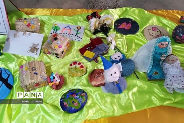 جشن میلاد حضرت زهرا(س) در کانون فرهنگی تربیتی حضرت زینب (س) ناحیه 3 شیراز