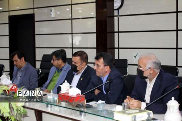 نشست شورای معاونان آموزش و پرورش استان بوشهر