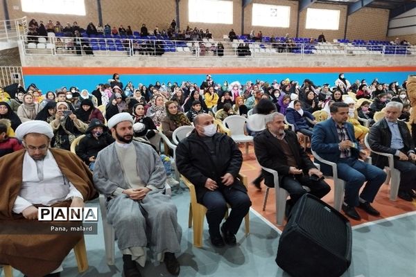 برگزاری جشن میلاد حضرت فاطمه(س) در صفادشت