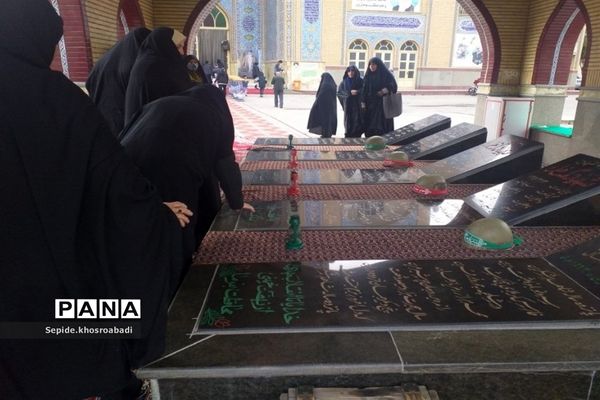 راهپیمایی در پی محکوم کردن اهانت نشریه فرانسوی به رهبری، در پاکدشت