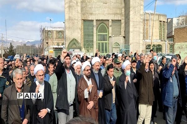 محکومیت توهین به رهبری و مرجعیت