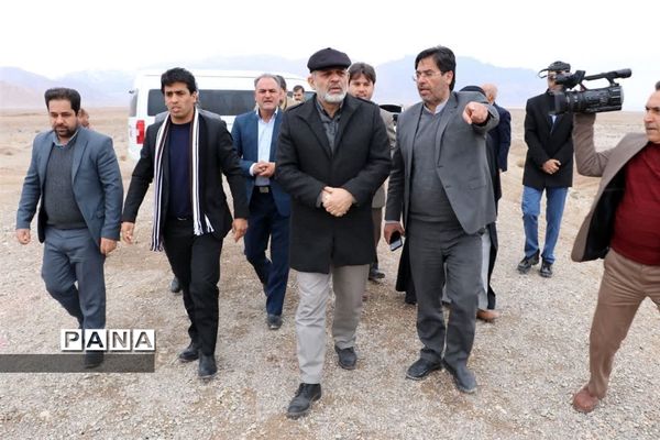 بازدید وزیر کشور از پروژه‌های ابرکوه