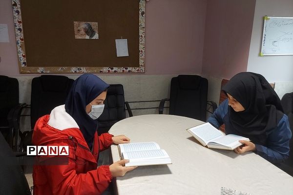 برگزاری مسابقات قرآن و عترت  آموزشگاهی در بین دانش‌آموزان رودهن