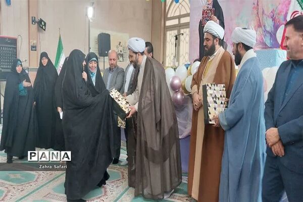 همایش بزرگ روز زن در مصلی چهاردانگه