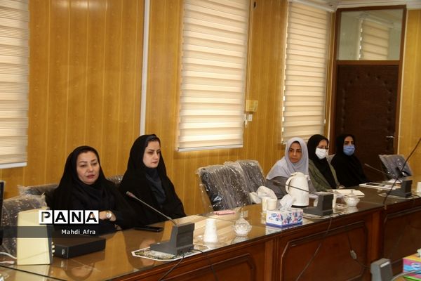 برگزاری گردهمایی کارشناسان تکنولوژی و گروه‌های آموزشی متوسطه قطب 3 استان خوزستان