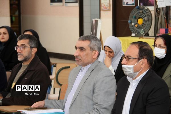 برگزاری گردهمایی کارشناسان تکنولوژی و گروه‌های آموزشی متوسطه قطب 3 استان خوزستان