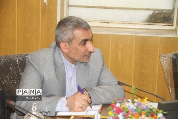 برگزاری گردهمایی کارشناسان تکنولوژی و گروه‌های آموزشی متوسطه قطب 3 استان خوزستان