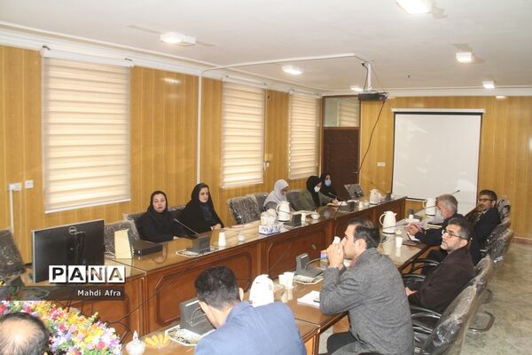 برگزاری گردهمایی کارشناسان تکنولوژی و گروه‌های آموزشی متوسطه قطب 3 استان خوزستان