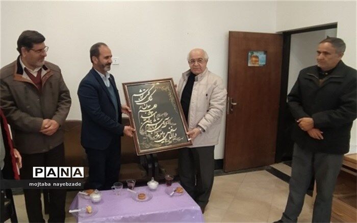 برگزاری مراسم تقدیر از خیر نیک اندیش امیرهمایون آذری در بردسکن