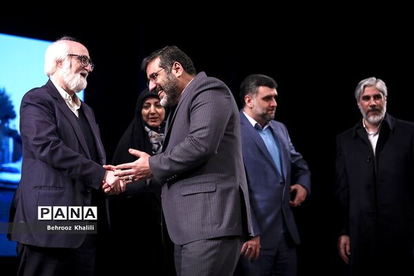اختتامیه پانزدهمین دوره جایزه ادبی جلال آل احمد